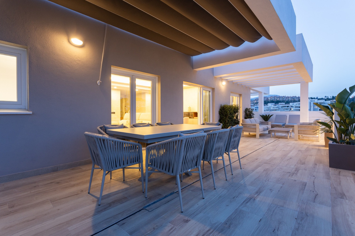 Appartement te koop in Nueva Andalucía | 4 slaapkamers H5107096