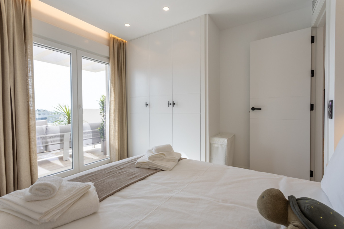 Appartement te koop in Nueva Andalucía | 4 slaapkamers H5107096