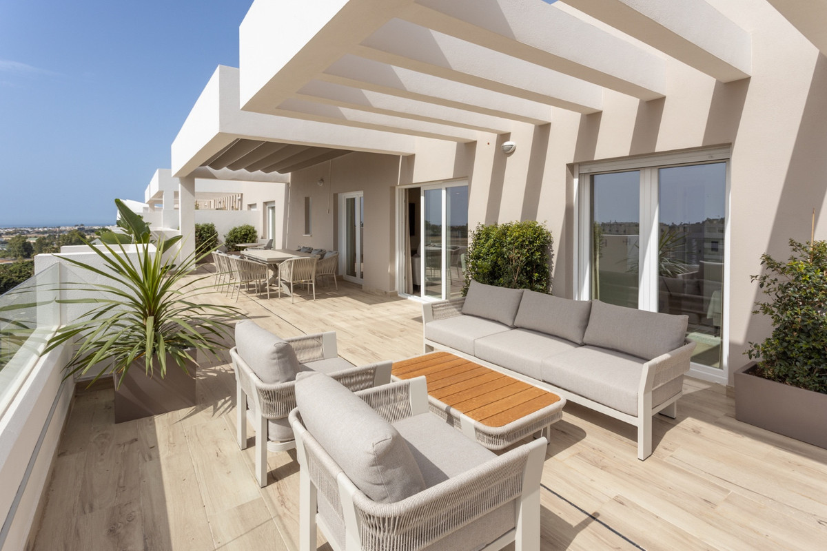 Appartement te koop in Nueva Andalucía | 4 slaapkamers H5107096