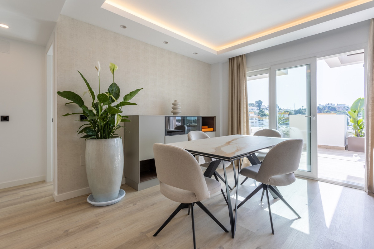 Appartement te koop in Nueva Andalucía | 4 slaapkamers H5107096
