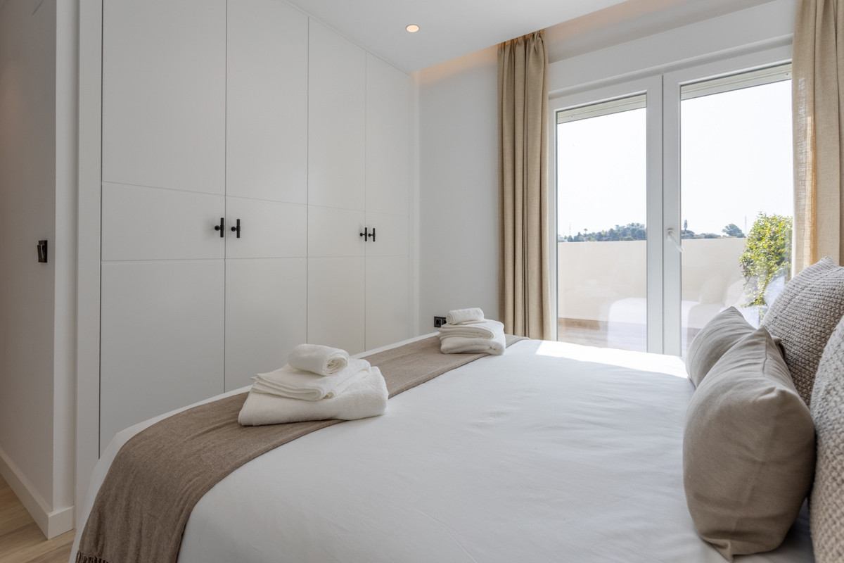 Appartement te koop in Nueva Andalucía | 4 slaapkamers H5107096