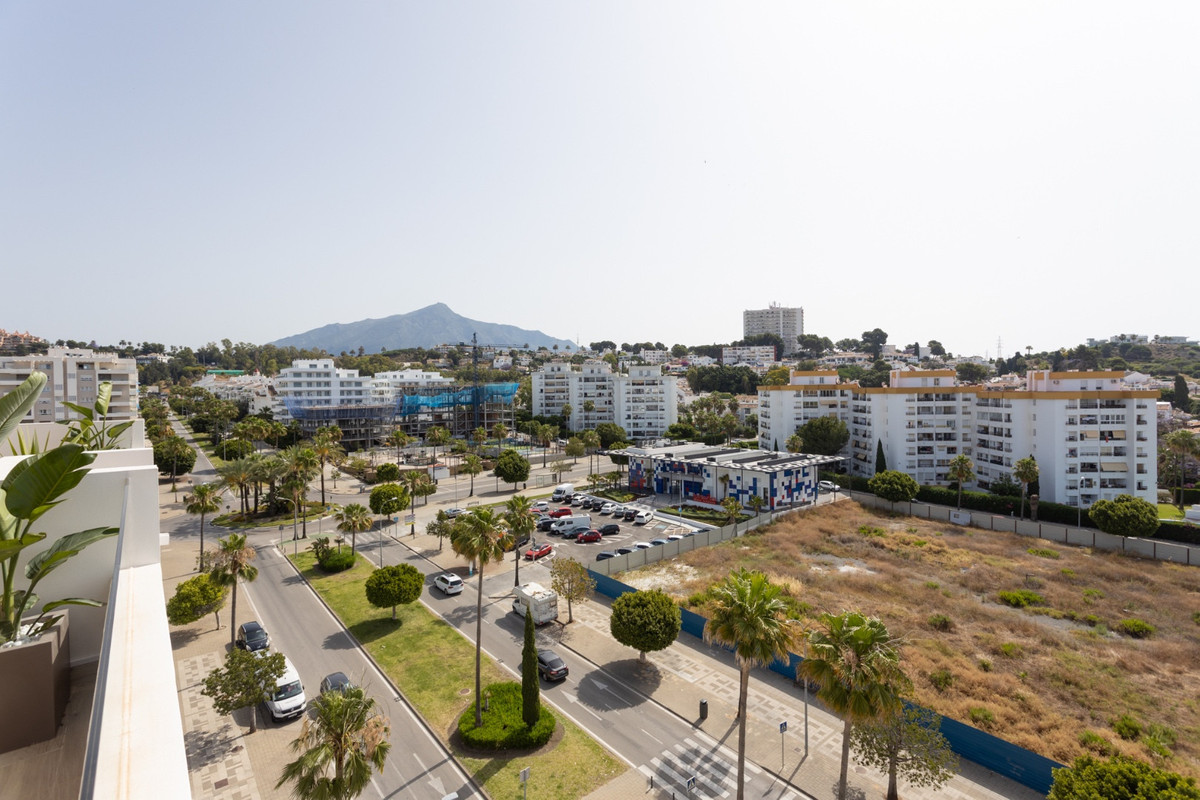 Appartement te koop in Nueva Andalucía | 4 slaapkamers H5107096