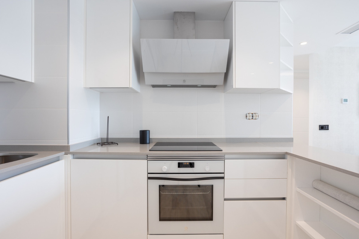 Appartement te koop in Nueva Andalucía | 2 slaapkamers H5107108