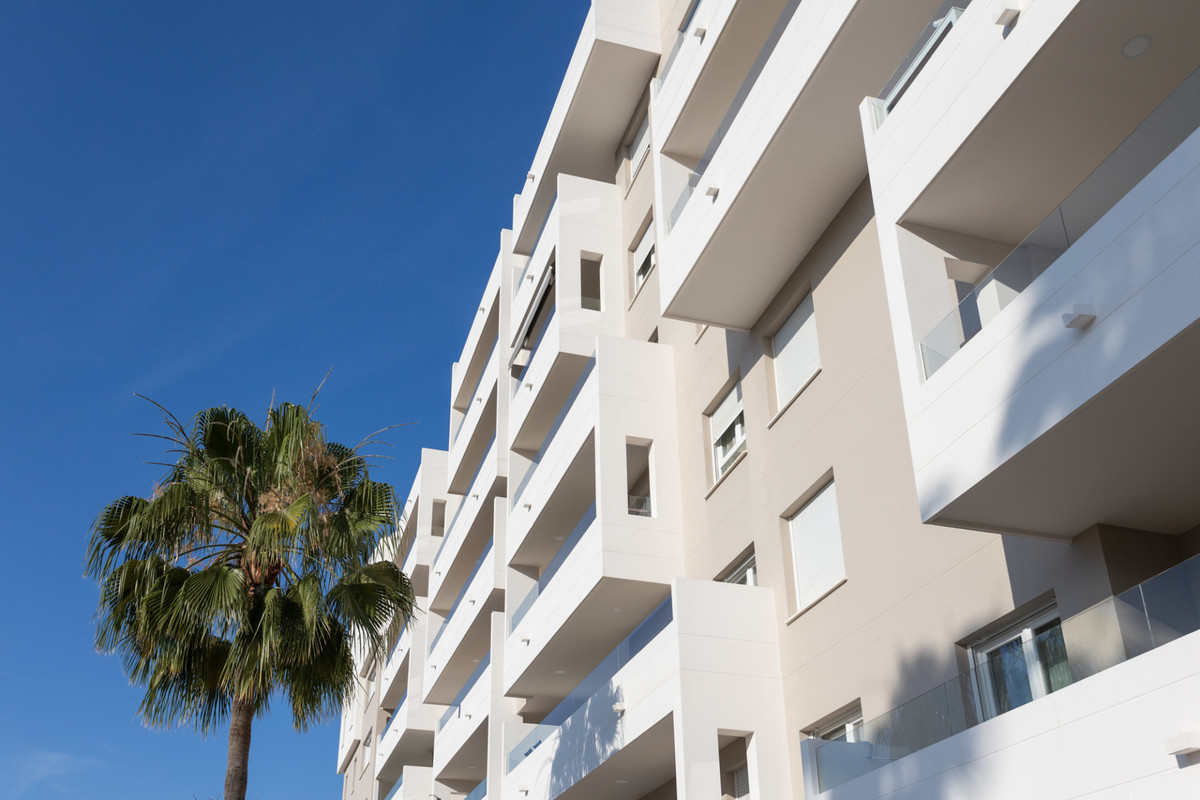 Appartement te koop in Nueva Andalucía | 2 slaapkamers H5107108
