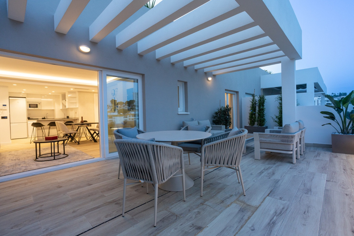 Appartement te koop in Nueva Andalucía | 2 slaapkamers H5107108