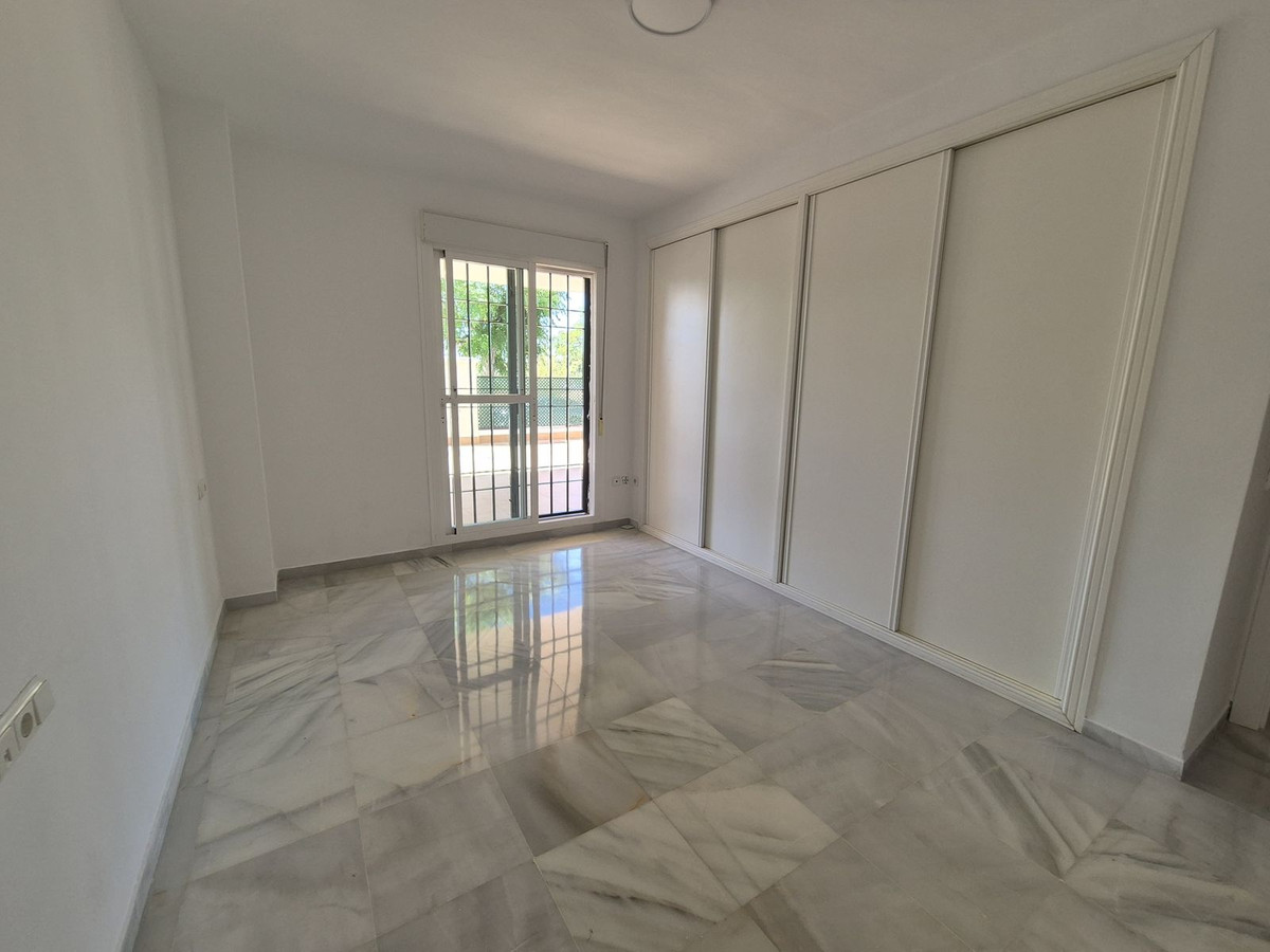 Appartement te koop in Nueva Andalucía | 2 slaapkamers H5109517
