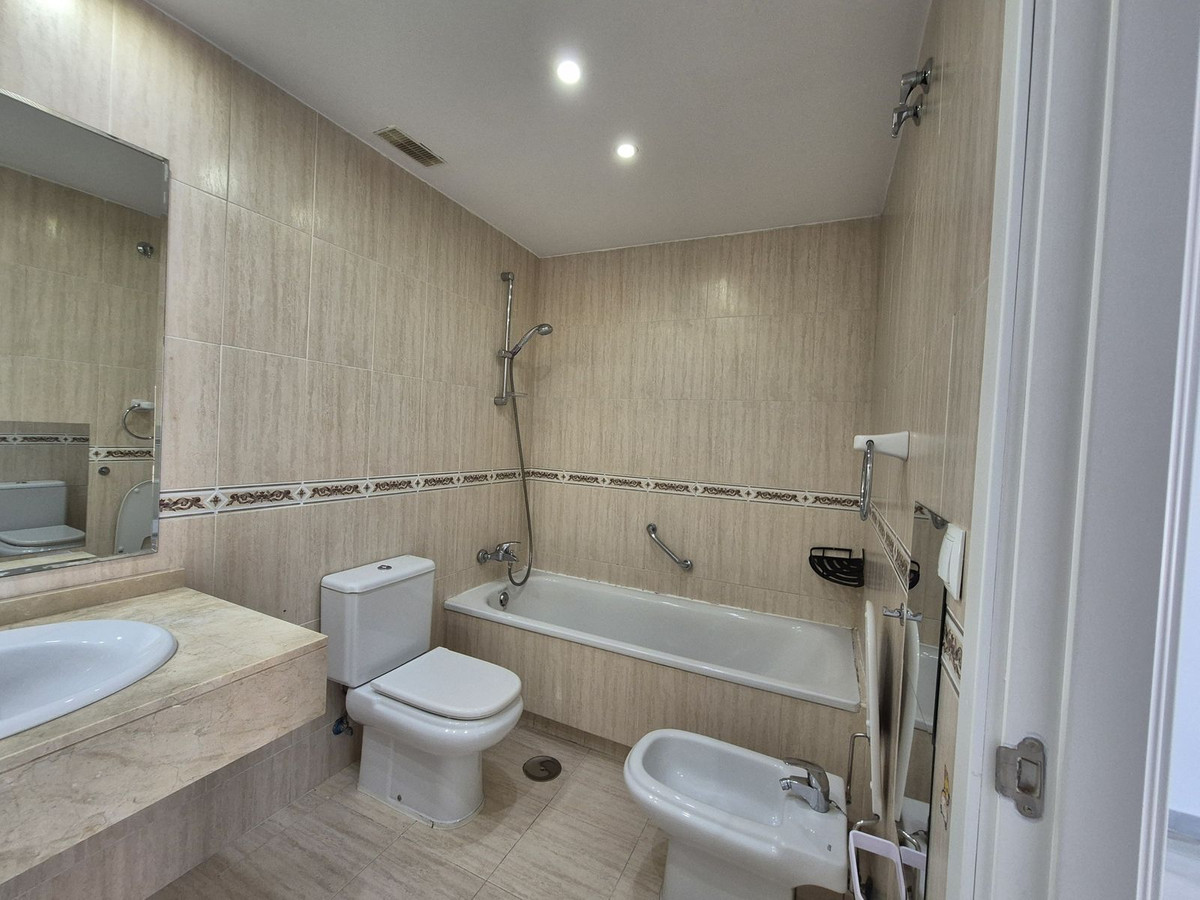Appartement te koop in Nueva Andalucía | 2 slaapkamers H5109517