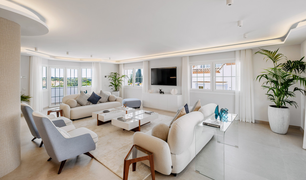 Appartement te koop in Nueva Andalucía | 5 slaapkamers H5109646