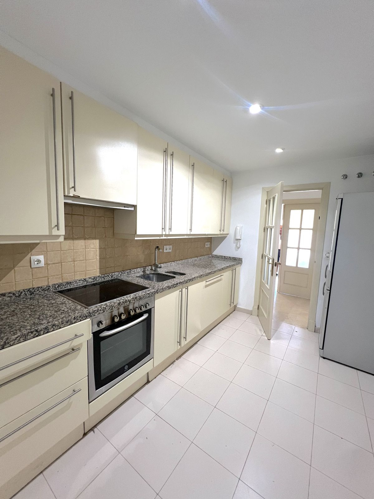 Appartement te koop in Nueva Andalucía | 2 slaapkamers H5109889