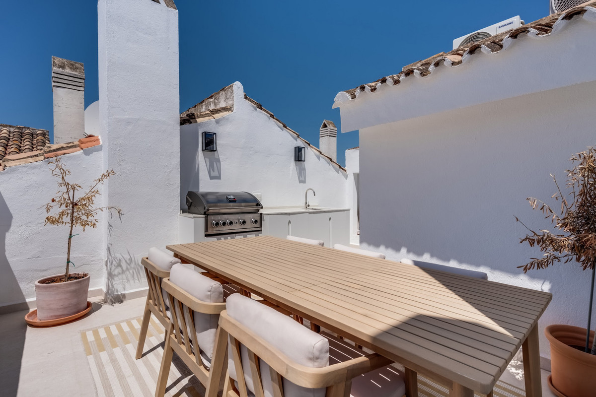 Appartement te koop in Nueva Andalucía | 3 slaapkamers H5111020