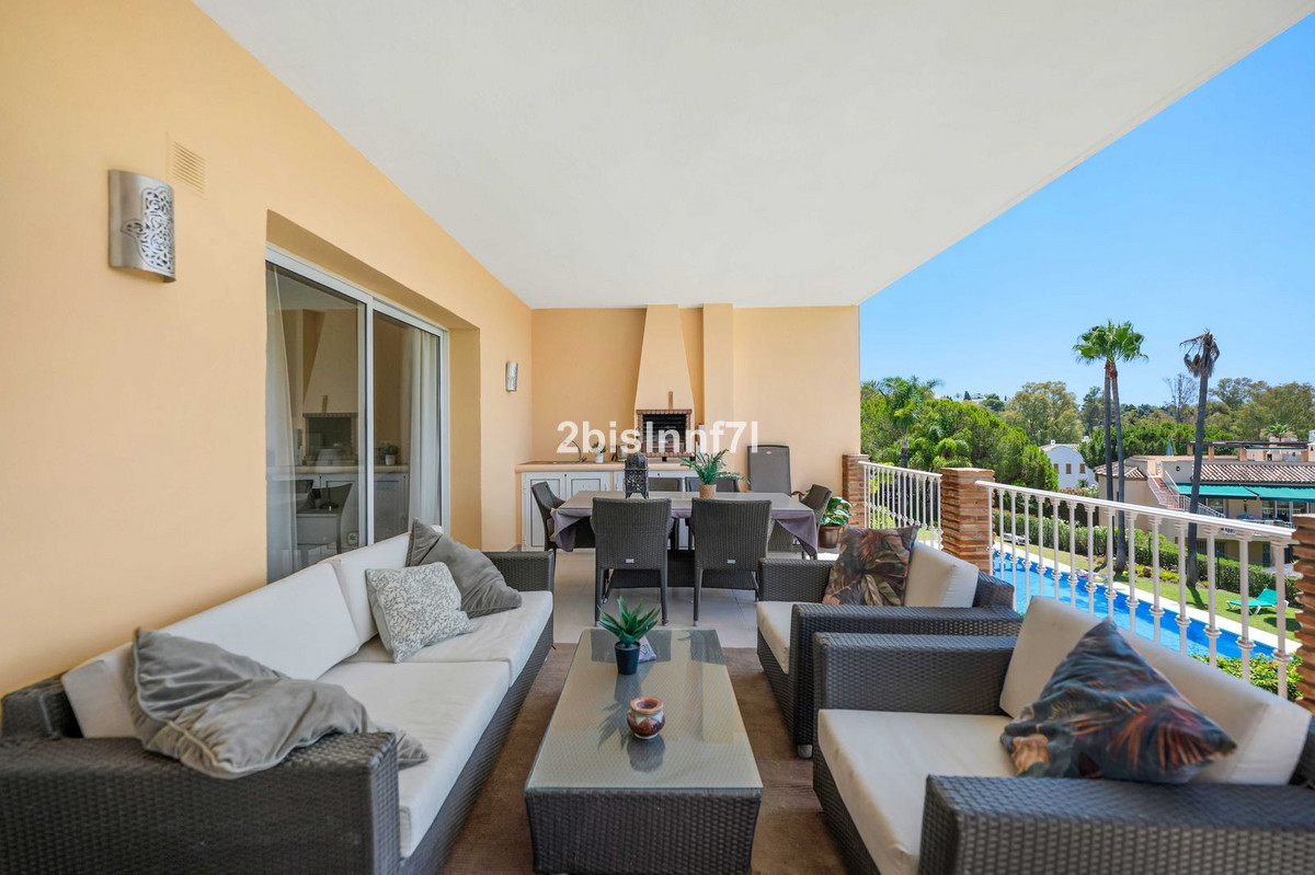 Appartement te koop in Nueva Andalucía | 3 slaapkamers H5114641
