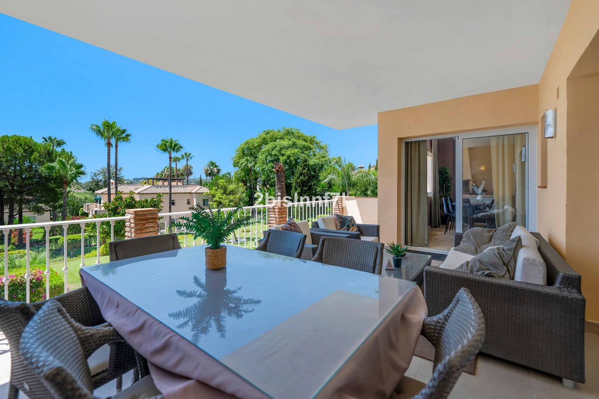 Appartement te koop in Nueva Andalucía | 3 slaapkamers H5114641