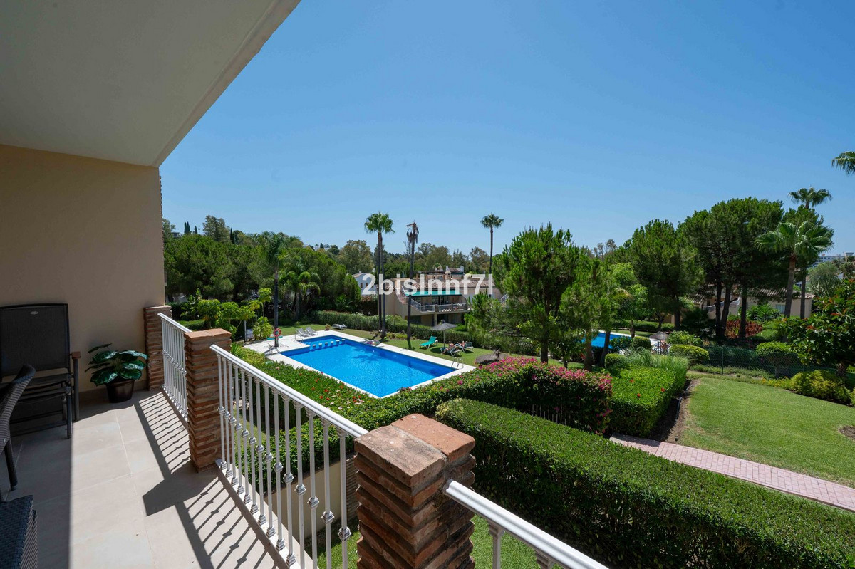Appartement te koop in Nueva Andalucía | 3 slaapkamers H5114641