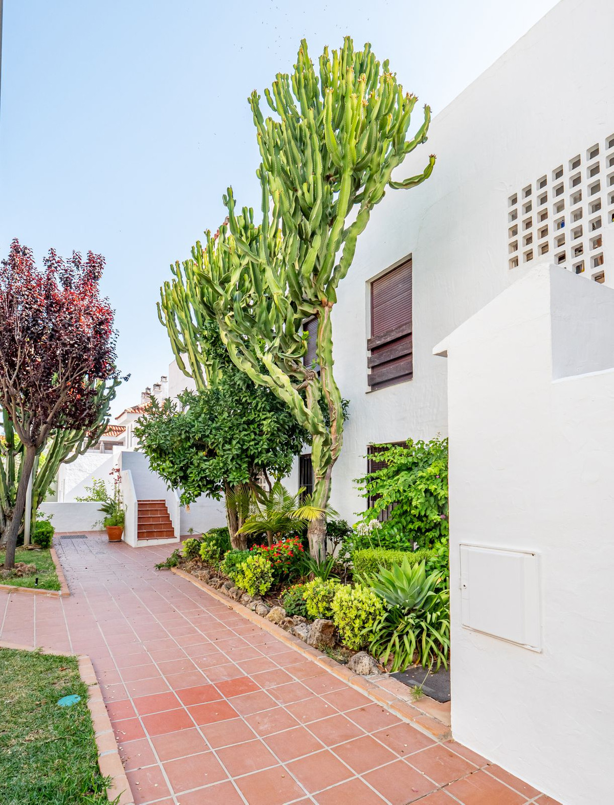 Property main view 34