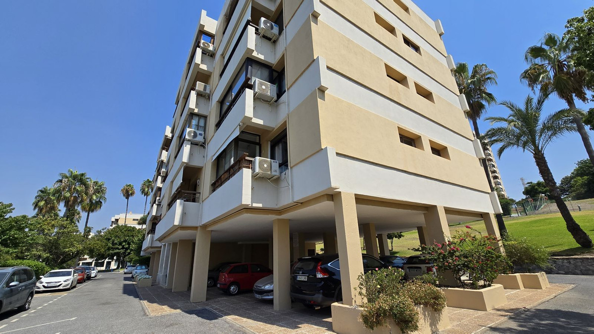 Appartement te koop in Nueva Andalucía | 2 slaapkamers H5123044