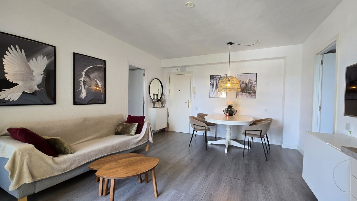Appartement te koop in Nueva Andalucía | 2 slaapkamers H5123044