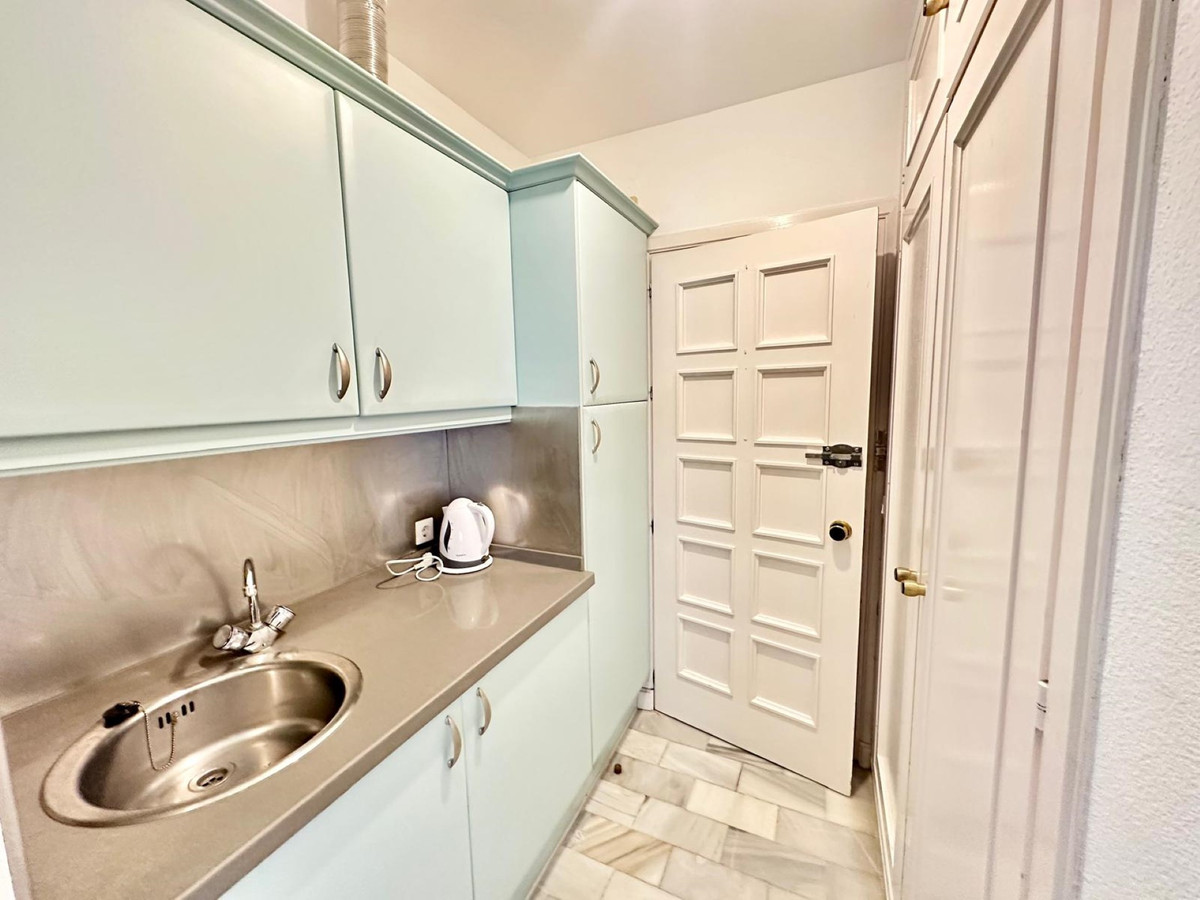 Apartment for sale in Nueva Andalucía | 0 bedrooms H5127592