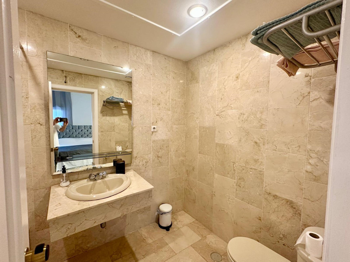 Apartment for sale in Nueva Andalucía | 0 bedrooms H5127592