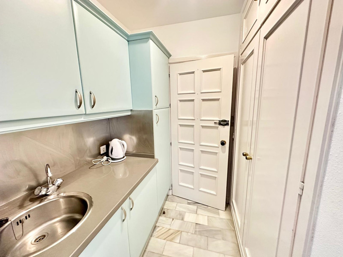 Apartment for sale in Nueva Andalucía | 0 bedrooms H5127592