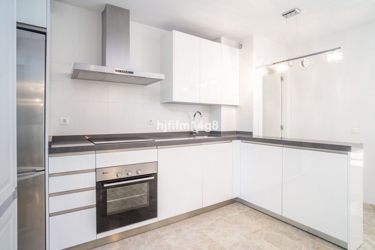 Appartement te koop in Nueva Andalucía | 2 slaapkamers H5133631