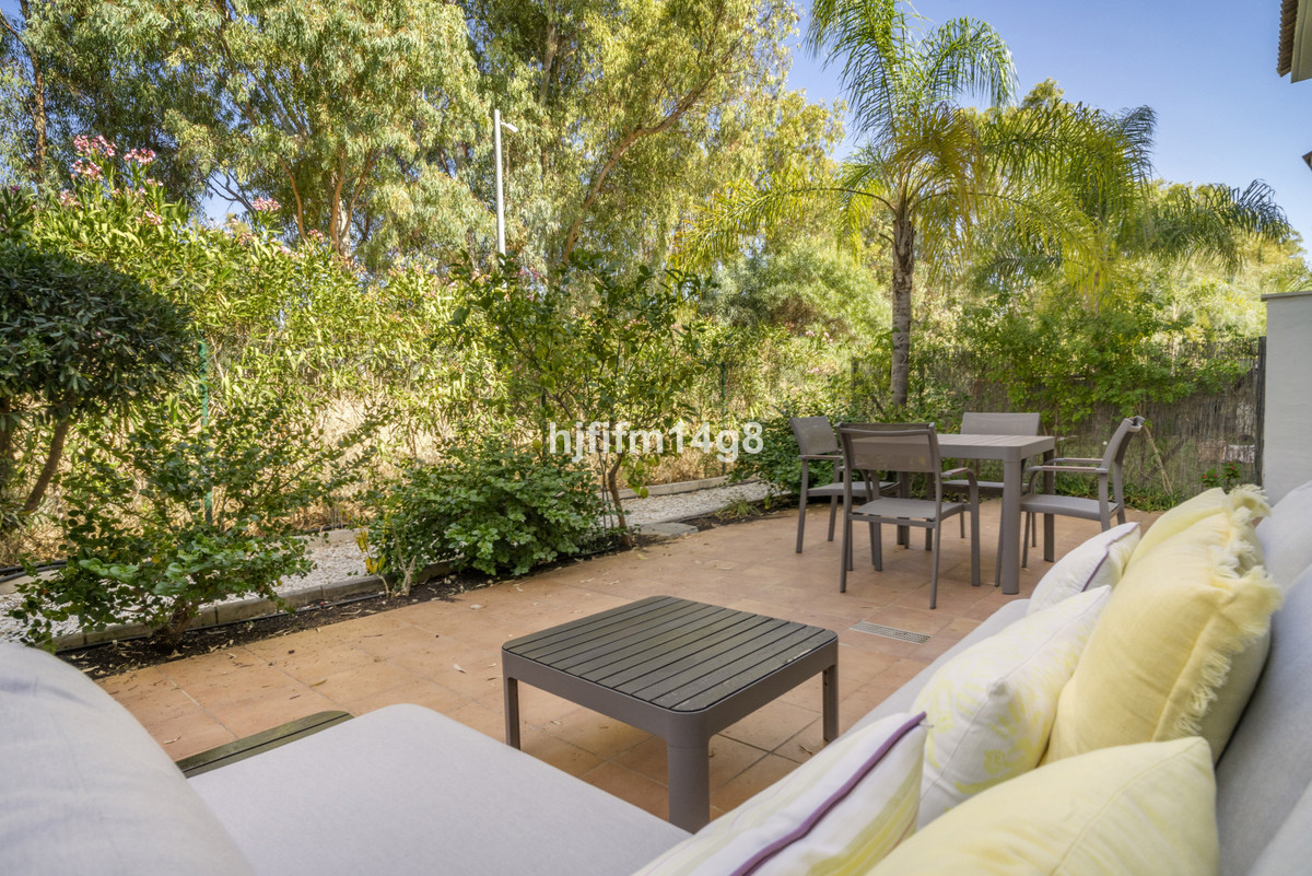 Appartement te koop in Nueva Andalucía | 2 slaapkamers H5133631