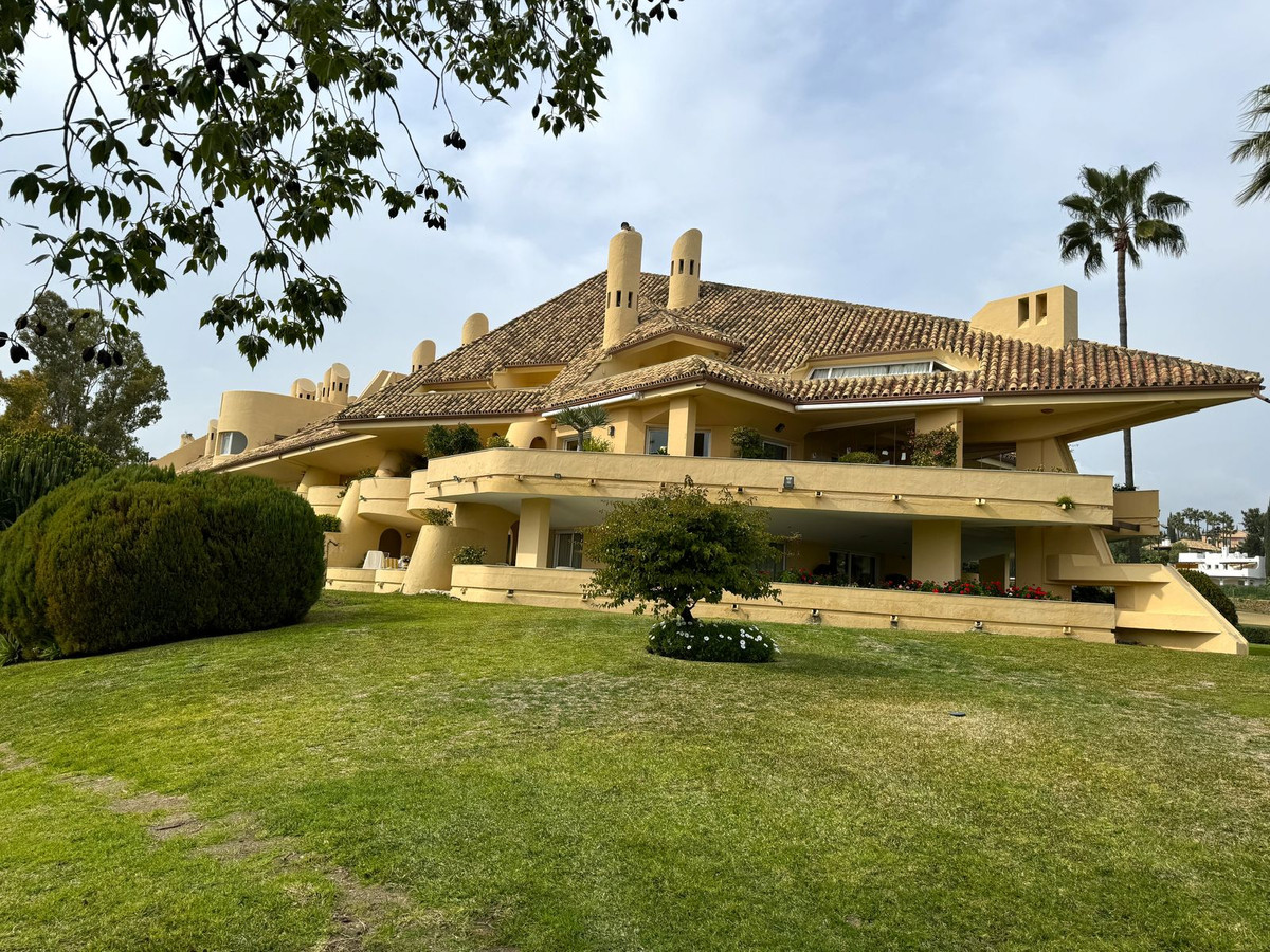 Duplex te koop in Nueva Andalucía | 2 slaapkamers H5135302