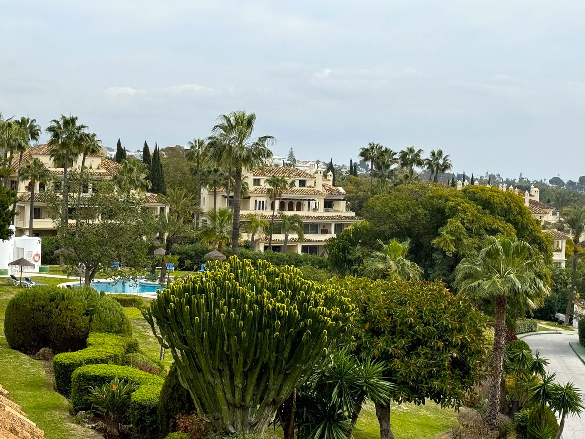 Duplex te koop in Nueva Andalucía | 2 slaapkamers H5135302