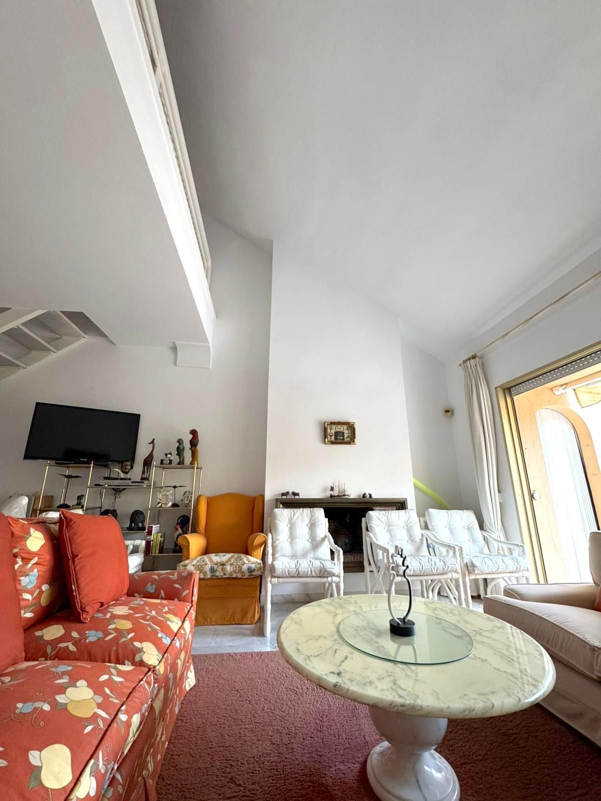 Duplex te koop in Nueva Andalucía | 2 slaapkamers H5135302