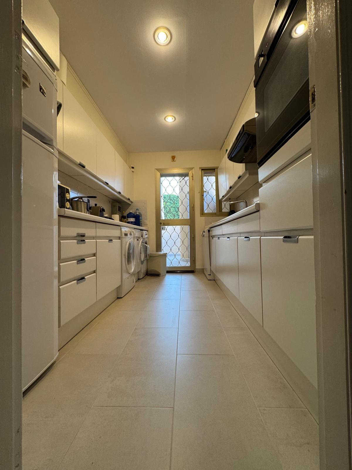 Duplex te koop in Nueva Andalucía | 2 slaapkamers H5135302