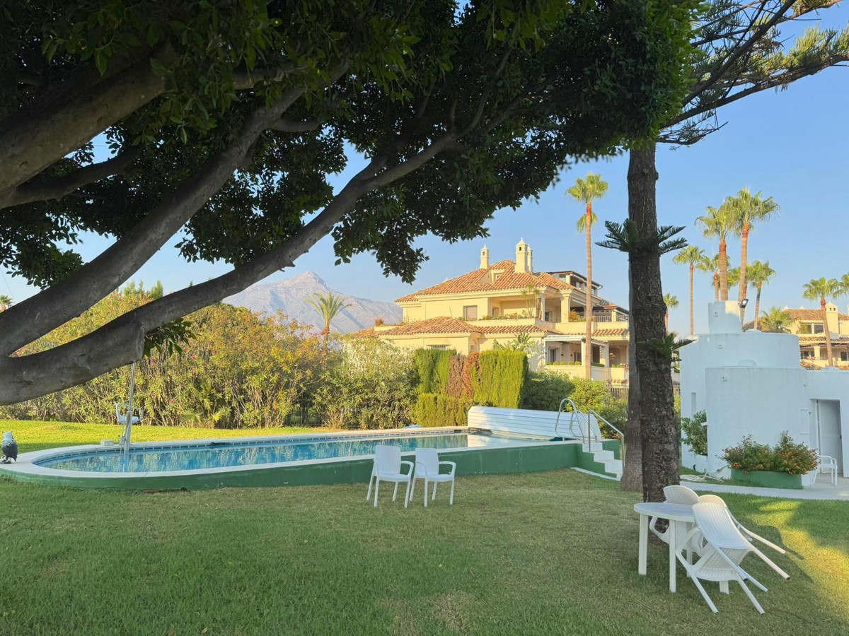 Duplex te koop in Nueva Andalucía | 2 slaapkamers H5135302