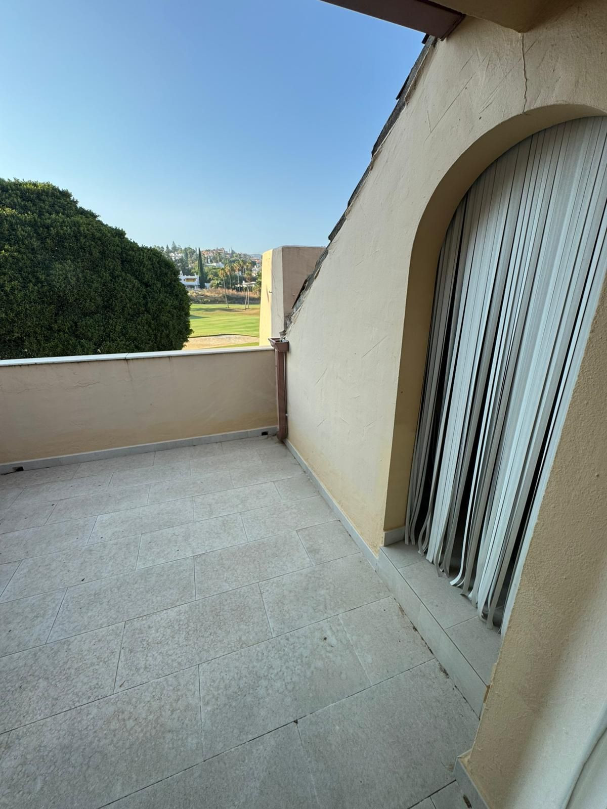 Duplex te koop in Nueva Andalucía | 2 slaapkamers H5135302