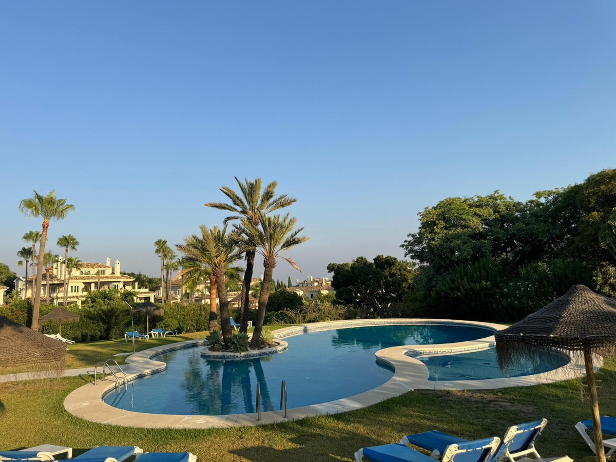 Duplex te koop in Nueva Andalucía | 2 slaapkamers H5135302