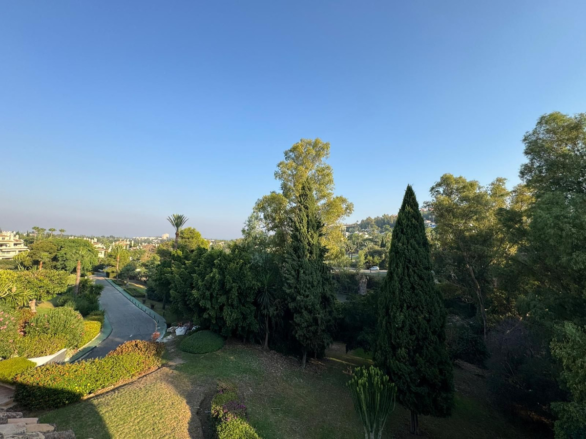 Duplex te koop in Nueva Andalucía | 2 slaapkamers H5135302