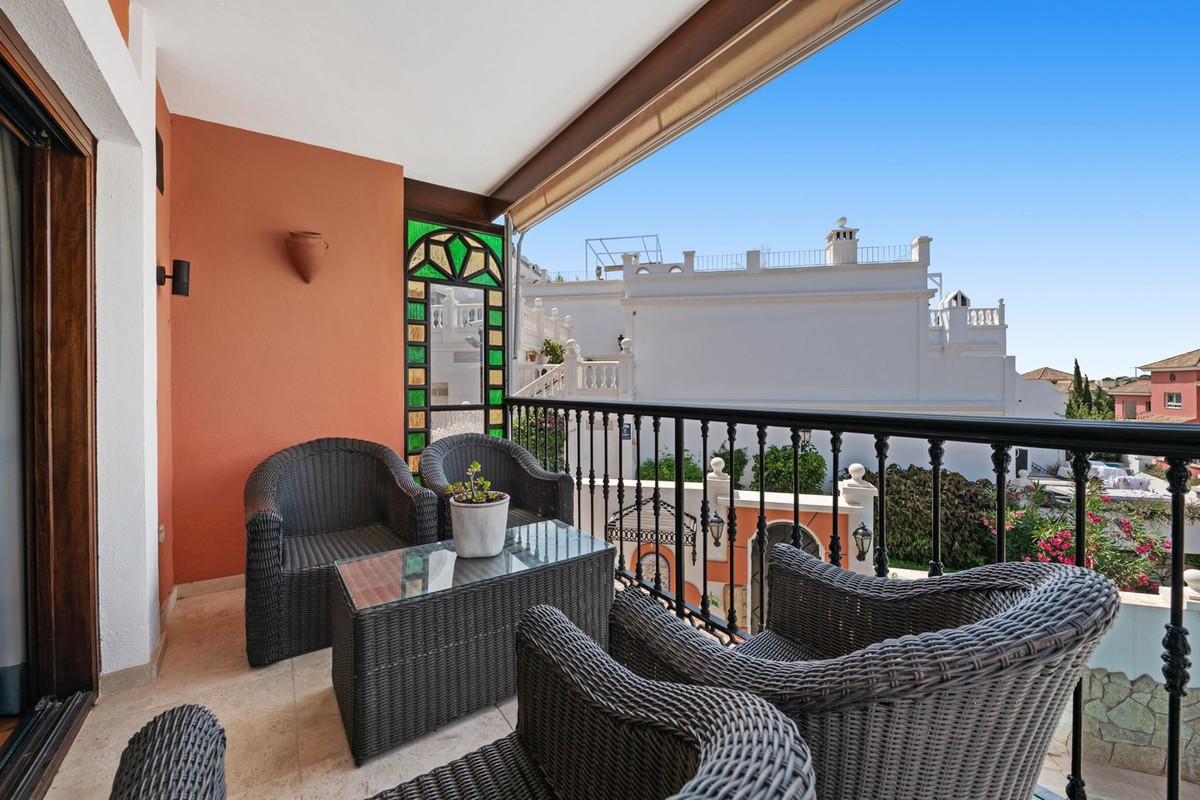 Huis te koop in Nueva Andalucía | 4 slaapkamers H5138836