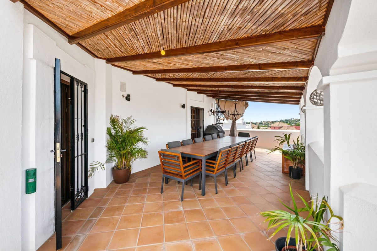 Huis te koop in Nueva Andalucía | 4 slaapkamers H5138836