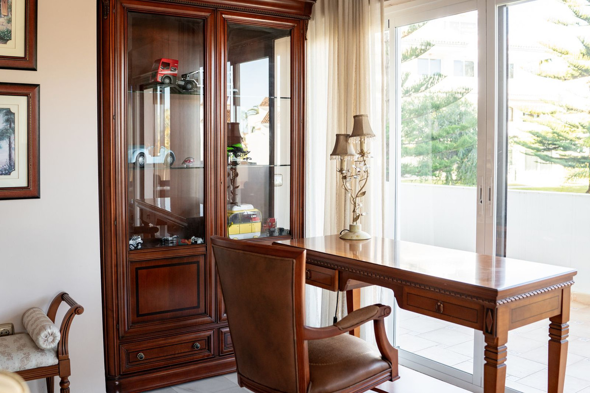 Appartement te koop in Nueva Andalucía | 3 slaapkamers H5139970