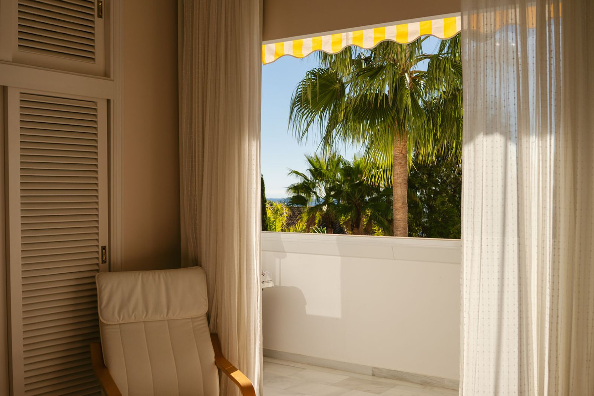 Appartement te koop in Nueva Andalucía | 3 slaapkamers H5139970