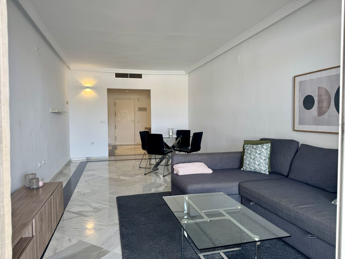 Appartement te koop in Nueva Andalucía | 1 slaapkamers H5140723