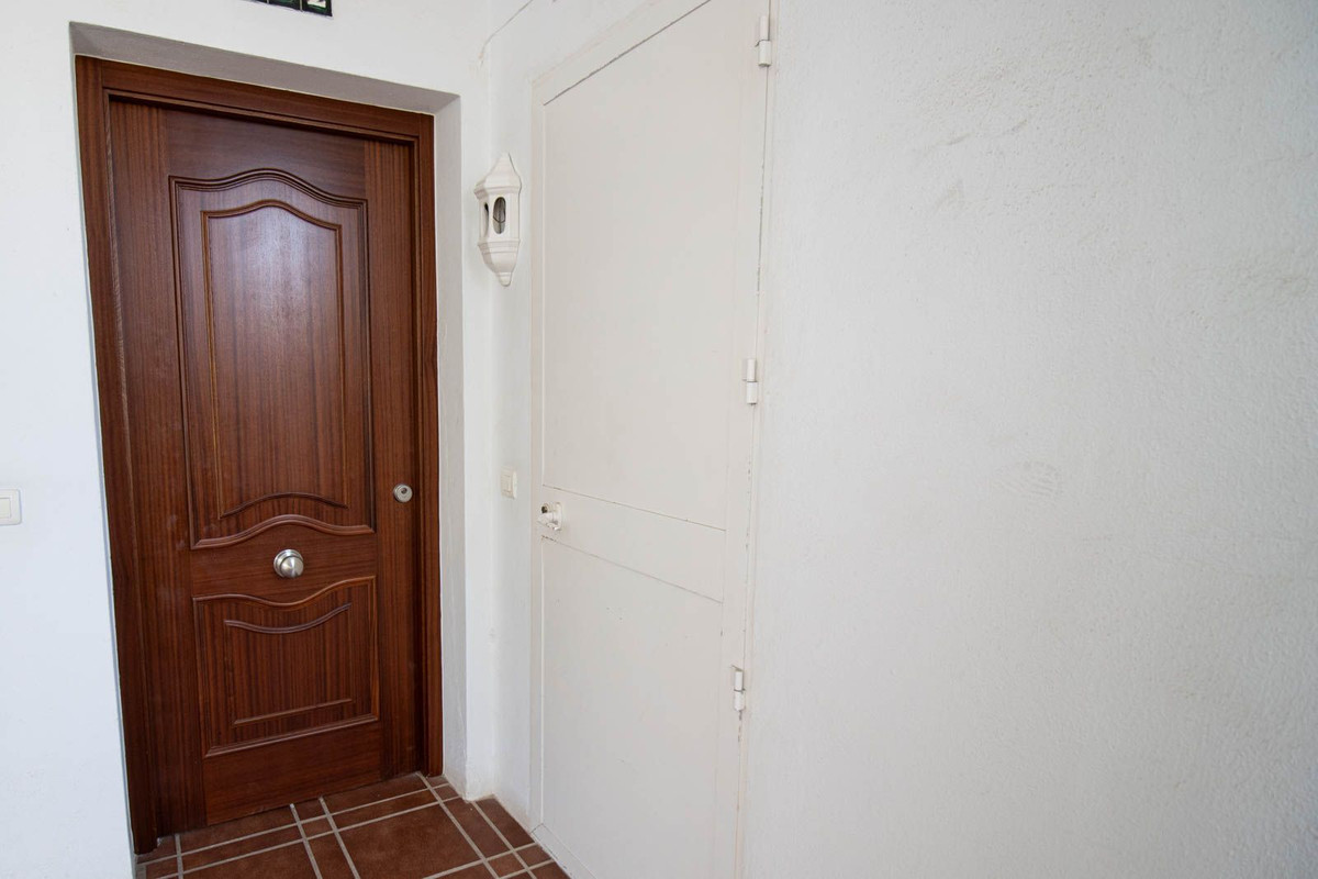 Appartement te koop in Nueva Andalucía | 2 slaapkamers H5140855