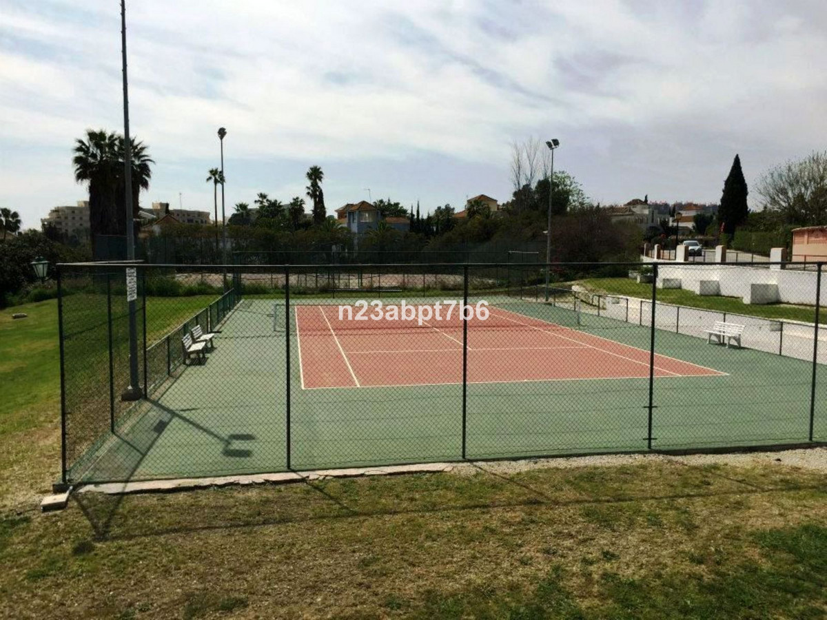 Appartement te koop in Nueva Andalucía | 2 slaapkamers H5142721