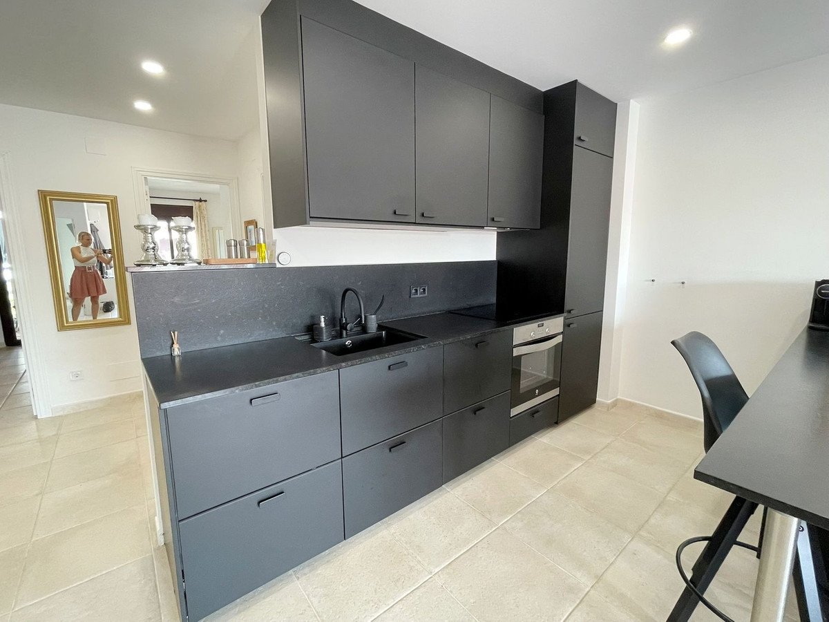 Appartement te koop in Nueva Andalucía | 3 slaapkamers H5142745