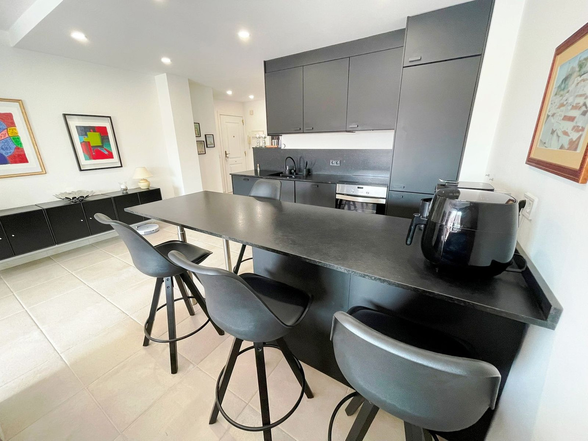 Appartement te koop in Nueva Andalucía | 3 slaapkamers H5142745