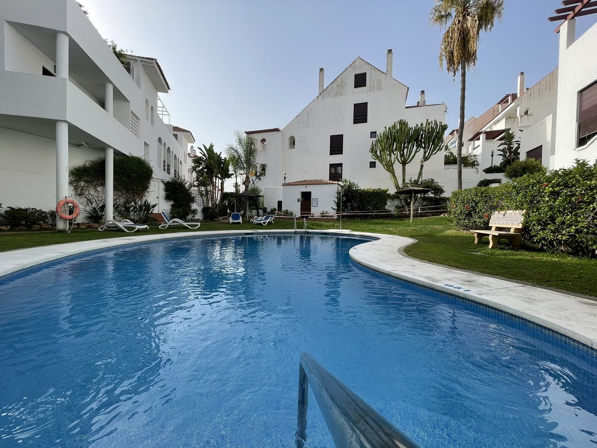 Appartement te koop in Nueva Andalucía | 3 slaapkamers H5142745