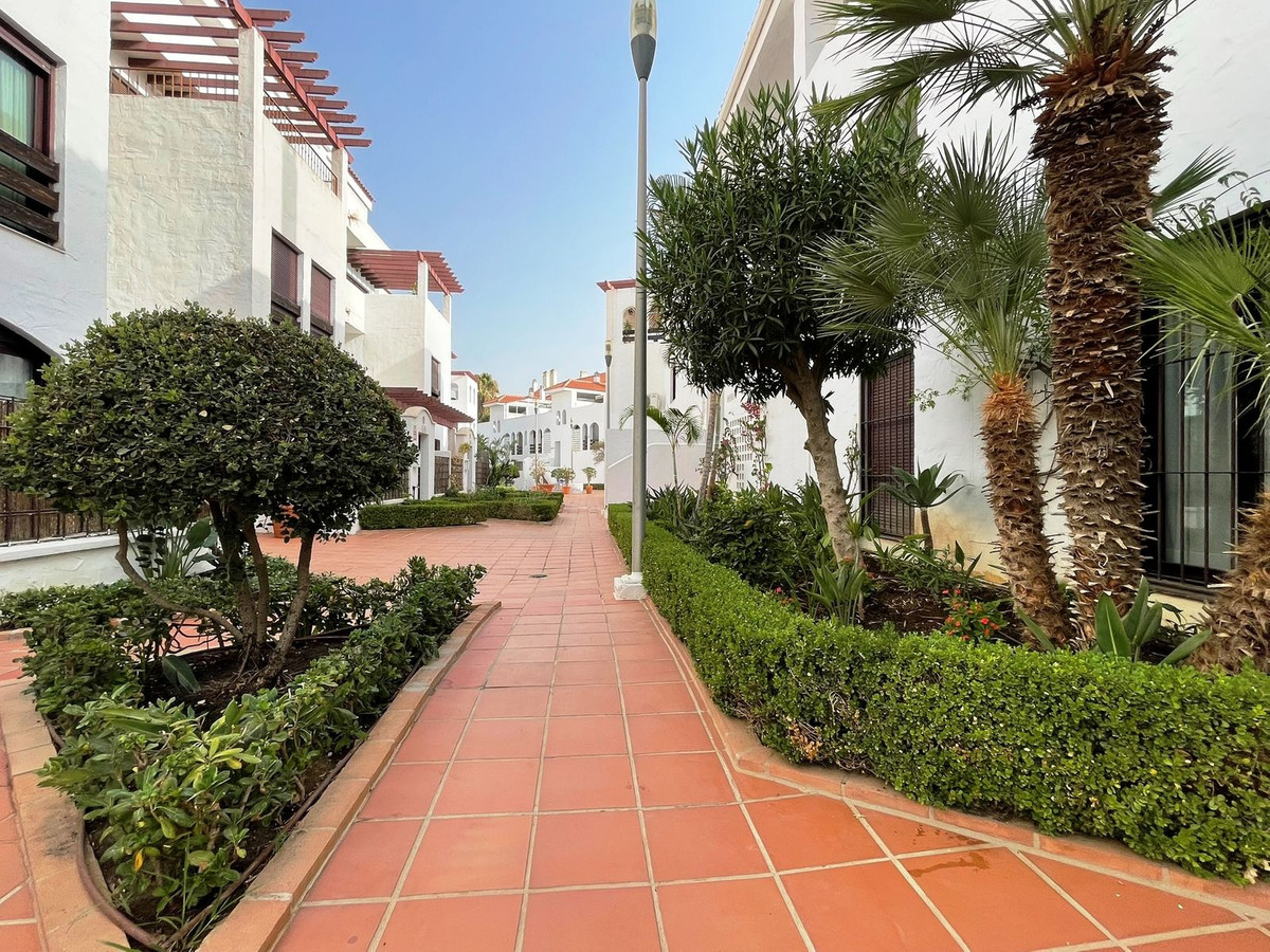 Appartement te koop in Nueva Andalucía | 3 slaapkamers H5142745