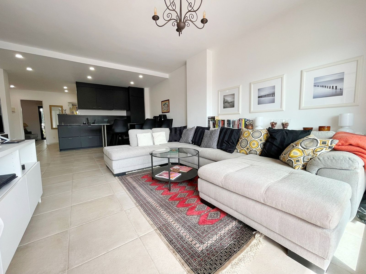 Appartement te koop in Nueva Andalucía | 3 slaapkamers H5142745