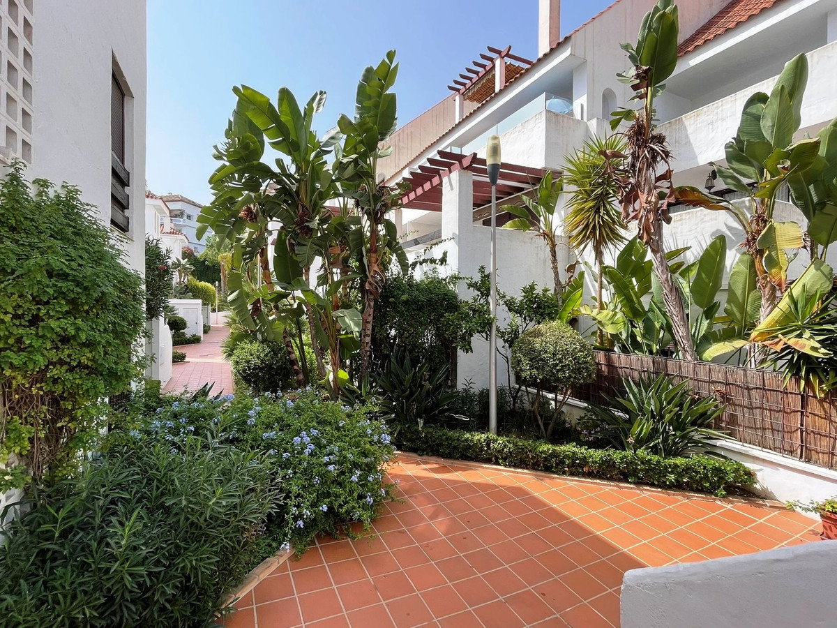 Appartement te koop in Nueva Andalucía | 3 slaapkamers H5142745