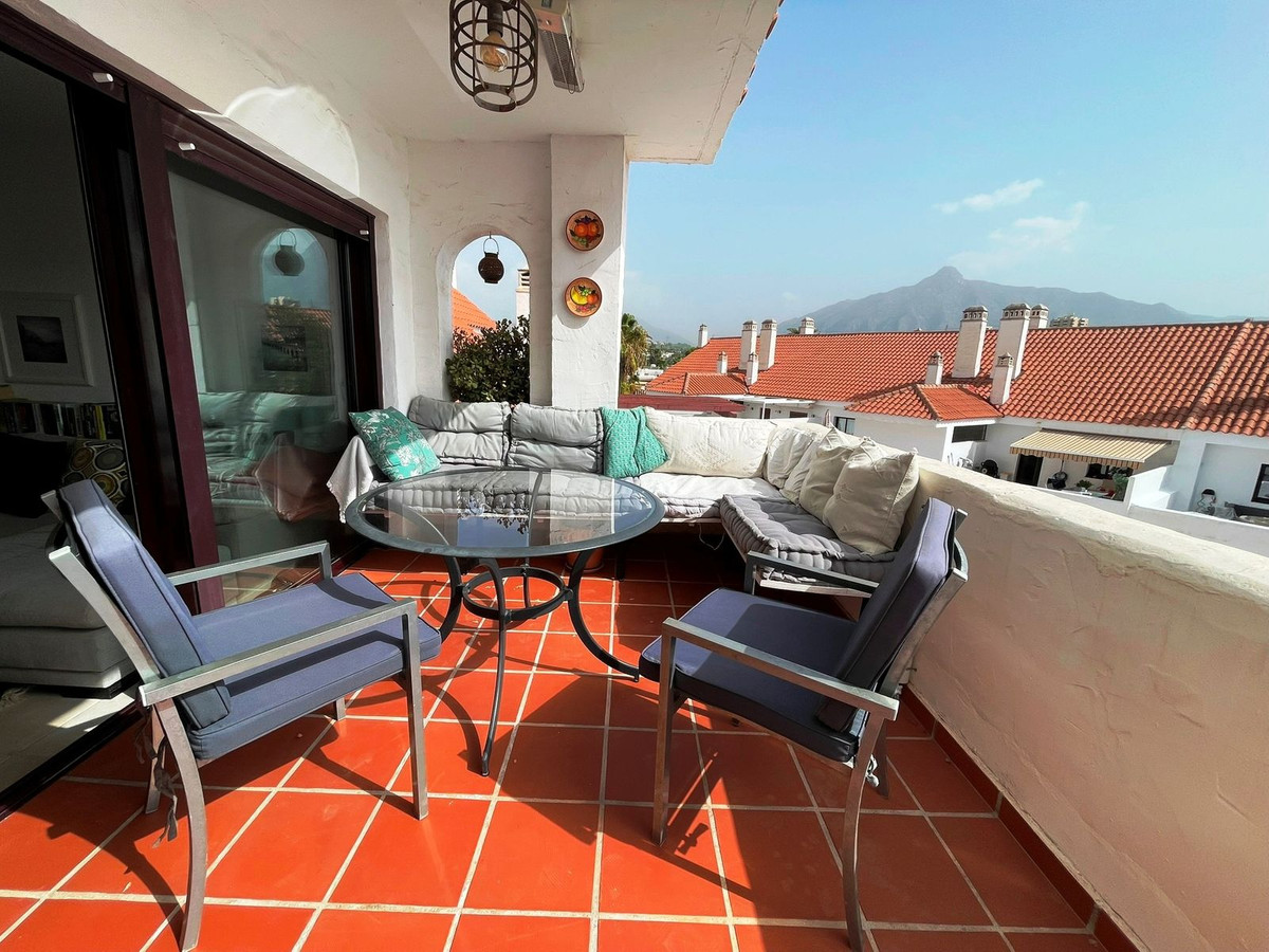Appartement te koop in Nueva Andalucía | 3 slaapkamers H5142745