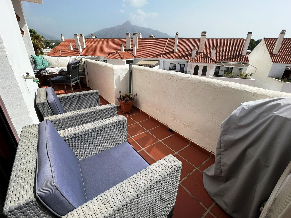 Appartement te koop in Nueva Andalucía | 3 slaapkamers H5142745