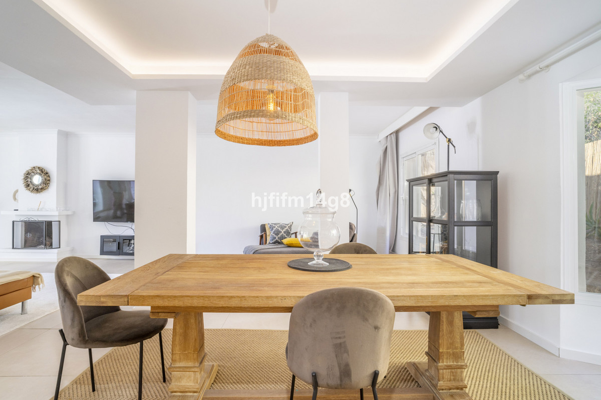 Huis te koop in Nueva Andalucía | 4 slaapkamers H5143321