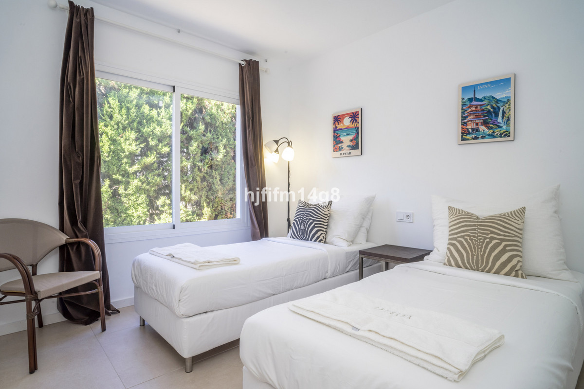Huis te koop in Nueva Andalucía | 4 slaapkamers H5143321